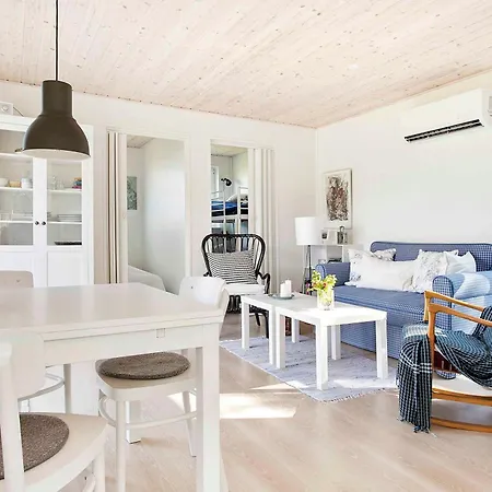 度假居 Lovely Summer House Close To The Water Ebbelokke